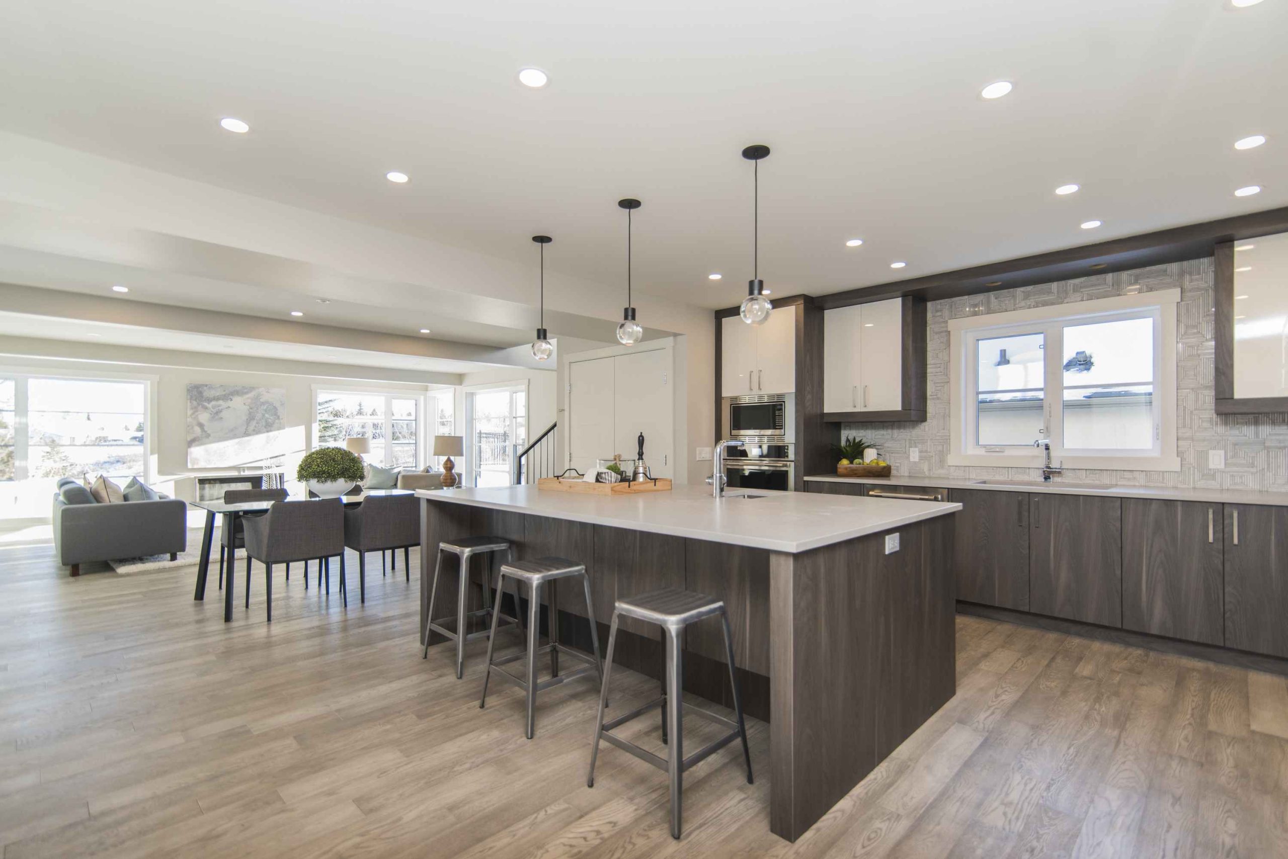 hermosa-foto-de-una-casa-moderna-cocina-y-comedor_11zon